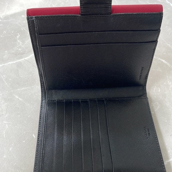 Prada RARE Red Nylon Logo Oversized Trifold Wallet - Picture 14 of 17